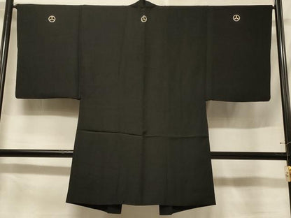 平和屋着物＃男性　長羽織　黒紋付　羽裏：ライオン　正絹　逸品　CABF1258in