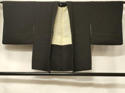 平和屋着物＃羽織　寿光織　御所車草花文　黒地　金銀糸　正絹　逸品　CABF1264in
