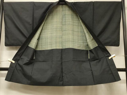 平和屋着物＃男性　本場大島紬　長羽織　80亀甲　総詰め　正絹　逸品　CABF1282in
