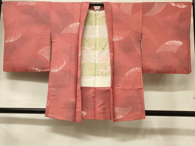 平和屋着物＃羽織　地紋起こし　舞菊文　暈し染め　正絹　逸品　CABF1318in