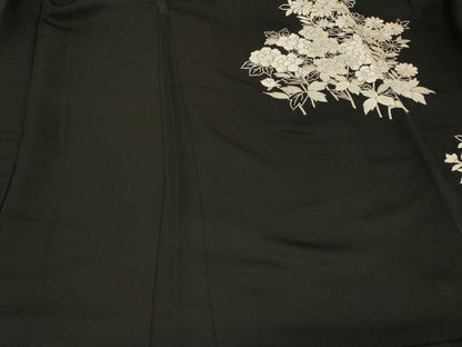 平和屋着物＃羽織　総刺繍　草花文　黒地　正絹　逸品　CABF1354in