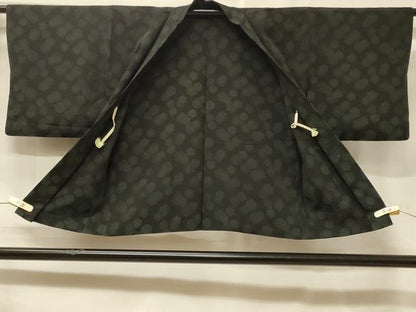 平和屋着物＃羽織　正倉院花文　黒地　正絹　逸品　CABF1364in