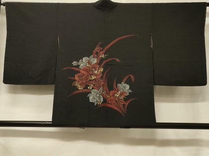 平和屋着物＃羽織　寿光織　草花文　黒地　金銀糸　正絹　逸品　未使用　CABF1369in