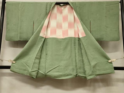平和屋着物＃道行コート　色無地　風景草花地紋　若葉色　正絹　逸品　CABF1416in
