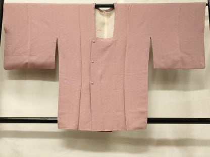 平和屋着物＃道行コート　色無地　鷹の羽地紋　撫子色　正絹　逸品　CABF1436in