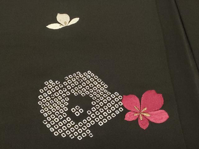 平和屋着物＃羽織　刺繍　草花文　黒地　金糸　正絹　逸品　CABF1444in
