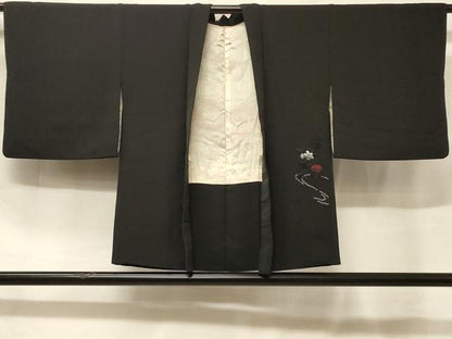 平和屋着物＃羽織　絞り　刺繍　流水草花文　黒地　銀糸　正絹　逸品　CABF1450in