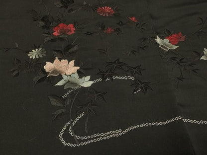 平和屋着物＃羽織　絞り　刺繍　流水草花文　黒地　銀糸　正絹　逸品　CABF1450in