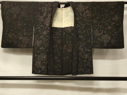 平和屋着物＃羽織　寿光織　枝花文　黒地　金糸　正絹　逸品　未使用　CABF1464in