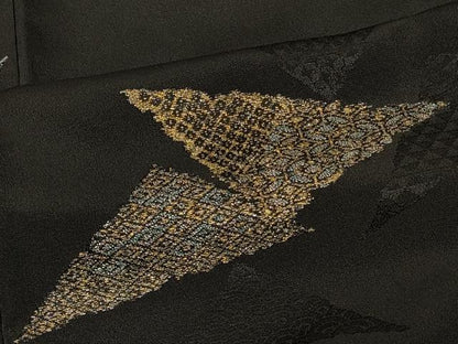 平和屋着物＃羽織　寿光織　切嵌文　黒地　金銀糸　正絹　逸品　CABF1465in