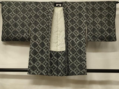 平和屋着物＃羽織　総絞り　花菱文　黒地　正絹　逸品　CABF1472in