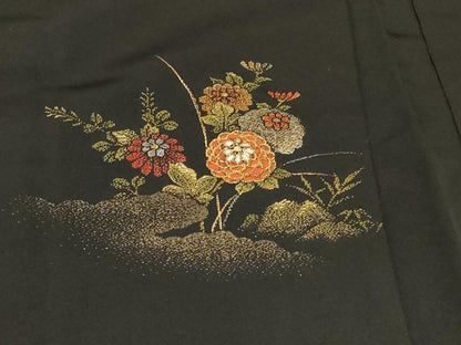 平和屋着物＃羽織　寿光織　雲取り草花文　黒地　金銀糸　正絹　逸品　CABF1513in