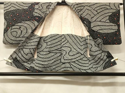 平和屋着物＃羽織　総絞り　流水菊文　黒地　正絹　逸品　CABF1522in
