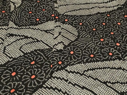 平和屋着物＃羽織　総絞り　流水菊文　黒地　正絹　逸品　CABF1522in
