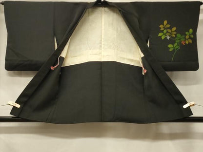 平和屋着物＃羽織　南天文　黒地　正絹　逸品　CABF1527in