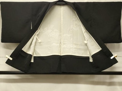 平和屋着物＃羽織　南天文　黒地　金彩　正絹　逸品　CABF1542in