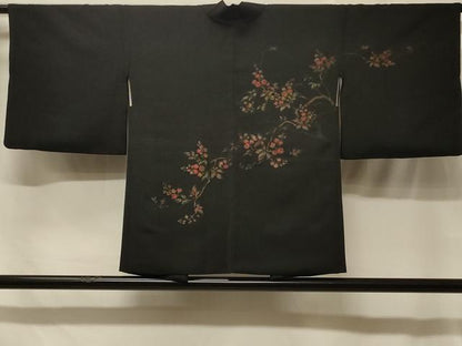 平和屋着物＃羽織　寿光織　枝花文　黒地　金糸　正絹　逸品　CABF1546in