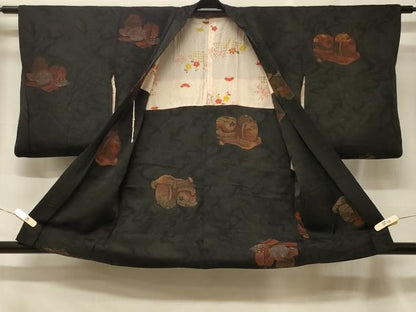 平和屋着物＃羽織　寿光織　茶器　黒地　金銀糸　正絹　逸品　CABF1548in