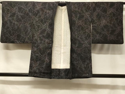 平和屋着物＃羽織　寿光織　幾何学文様　黒地　正絹　逸品　CABF1575in