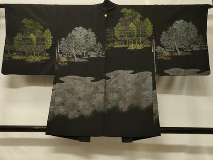 平和屋着物＃羽織　寿光織　霞草木文　黒地　金銀糸　正絹　逸品　CABF1600in