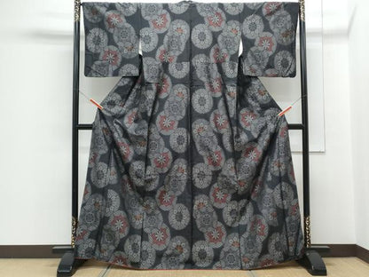 平和屋着物■本場大島紬　片輪車花文　正絹　逸品　CABF1686th