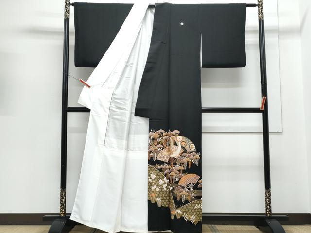 平和屋着物■豪華黒留袖　駒刺繍　扇面飛鶴花文　金彩　正絹　逸品　CABF1701th