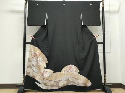 平和屋着物■豪華黒留袖　駒刺繍　地紙飛鳥花文　金彩　正絹　逸品　CABF1713th