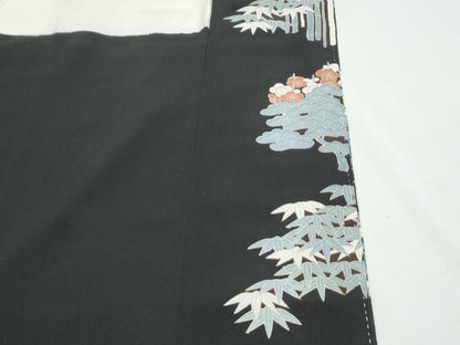 平和屋着物■豪華黒留袖 駒刺繍 松竹梅 正絹 逸品 CABF1753th