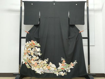 平和屋着物■豪華黒留袖　駒刺繍　熨斗花文　金彩　正絹　逸品　CABF1820th