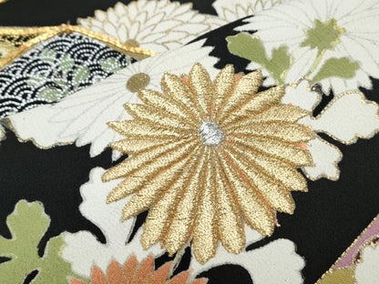 平和屋着物■豪華黒留袖　駒刺繍　熨斗花文　金彩　正絹　逸品　CABF1820th