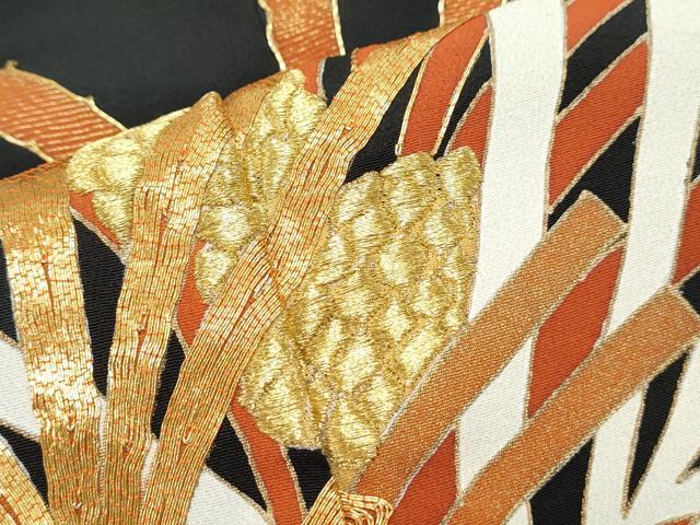 平和屋着物■豪華黒留袖　駒刺繍　松葉文　金糸　正絹　逸品　CABF1823th