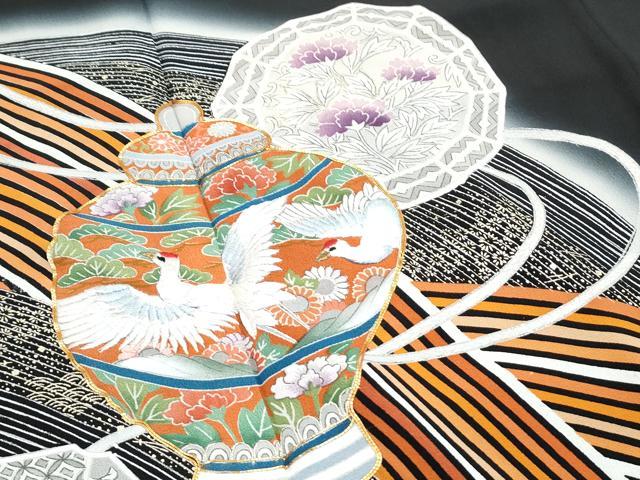 平和屋着物■豪華黒留袖　駒刺繍　陶器飛鳥花文　金彩　正絹　逸品　CABF1835th