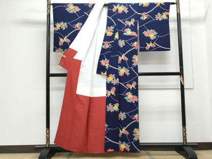 平和屋着物■上質な小紋　花蝶文　鬼しぼ縮緬　正絹　逸品　CABF1869th