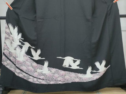 平和屋着物■豪華黒留袖　駒刺繍　飛鶴文　正絹　逸品　CABF1906th