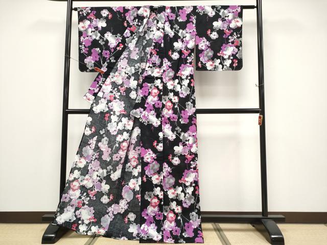 平和屋着物∴夏物 浴衣 JUN AMI MISAKO 綿紅梅 枝花文 黒地 銀彩 綿 逸品 未使用 CABF2723tx