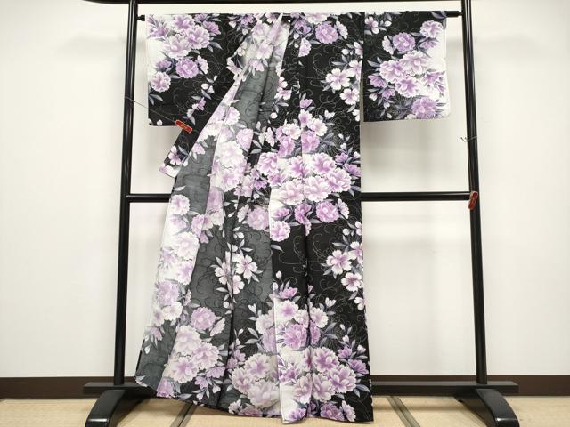平和屋着物∴夏物 小紋・浴衣兼用 紅梅 舞花文 黒地 銀彩 洗える着物 CABF2758tx