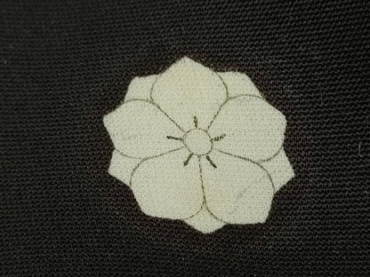 平和屋着物■豪華黒留袖　駒刺繍　雪輪重ね草花文　暈し染め　金彩　正絹　逸品　CABF2937ze