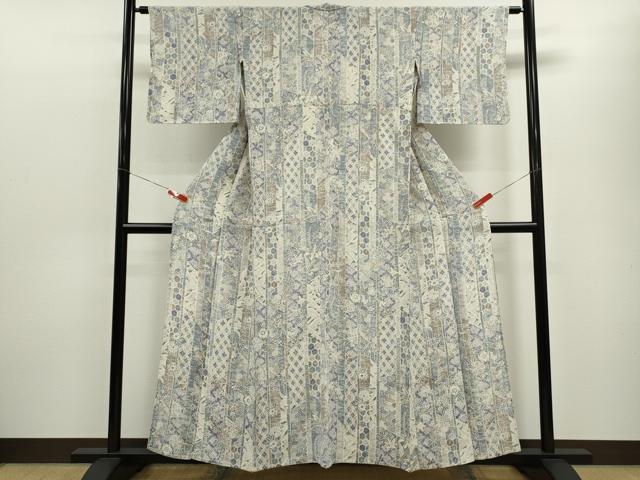 平和屋着物▽上質な小紋　単衣　吉祥草花間道　鬼しぼ縮緬　正絹　逸品　CABF3005ze 平和屋着物▽上質な小紋 単衣 吉祥草花間道 鬼しぼ縮緬
