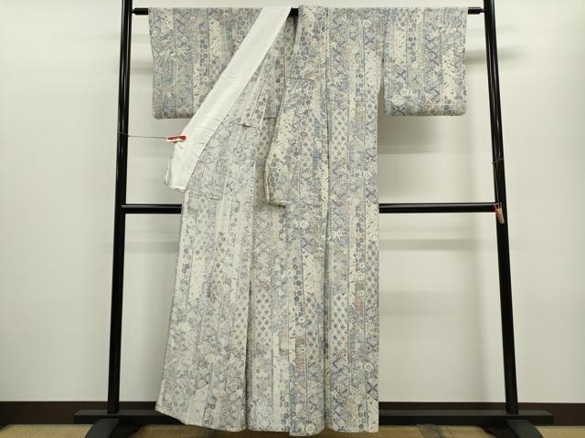 平和屋着物▽上質な小紋 単衣 吉祥草花間道 鬼しぼ縮緬