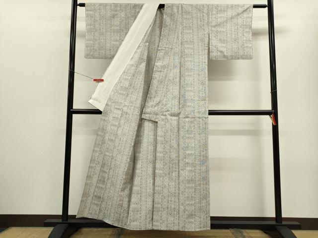 平和屋着物▽本場大島紬　白大島　単衣　9マルキ　吉祥草花間道　正絹　逸品　CABF3057ze