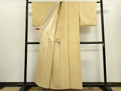 平和屋着物▽上質な色無地　単衣　芝草地紋　卵色　正絹　逸品　CABF3131ze