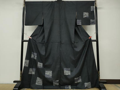 平和屋着物●訪問着　本場染大島紬　色紙流水文　正絹　逸品　CABF3299ut