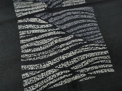 平和屋着物●訪問着　本場染大島紬　色紙流水文　正絹　逸品　CABF3299ut