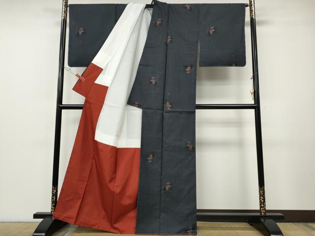 平和屋着物●本場大島紬　7マルキ　泥染め　蔦の葉花文　株式会社元治絹織物謹製　証紙付き　正絹　逸品　未使用　CABF3303ut