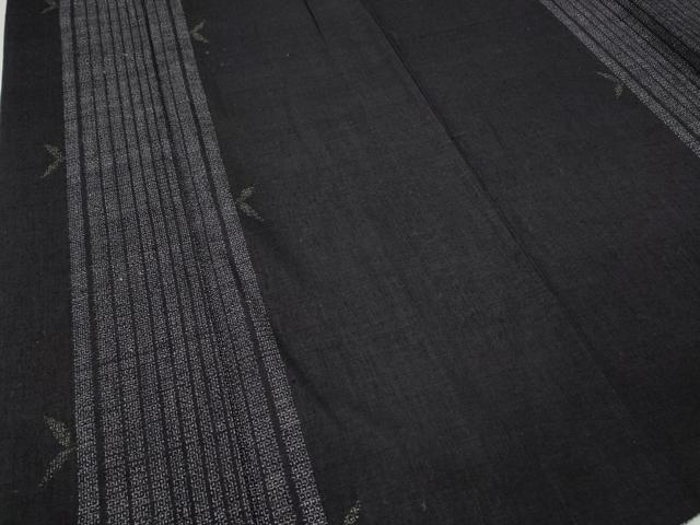 平和屋着物●本場結城紬　重要無形文化財　100亀甲　草葉間道　正絹　逸品　CABF3336ut