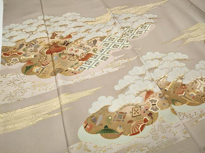 平和屋着物●豪華色留袖　駒刺繍　雲取り宝尽くし松文　金彩　正絹　逸品　CABF3338ut