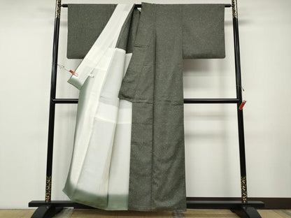 平和屋着物●上質な紬　霞文　背抜き仕立て　正絹　逸品　CABF3347ut