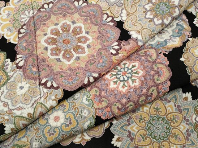 平和屋着物●中国三大刺繍　蘇州刺繍　黒留袖　正倉院花文　金糸　正絹　逸品　CABF3358ut