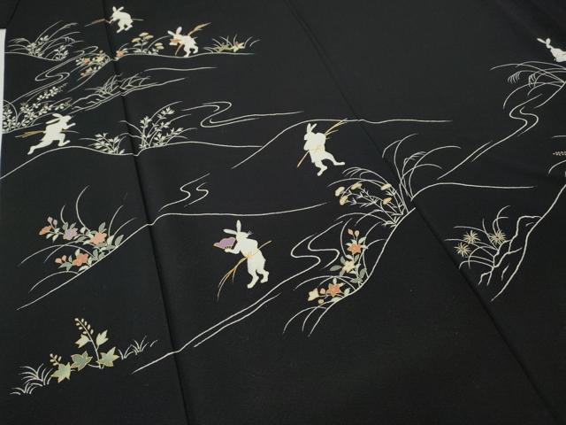 平和屋着物●訪問着　駒刺繍　兎　草花文　黒地　金彩　正絹　逸品　CABF3361ut