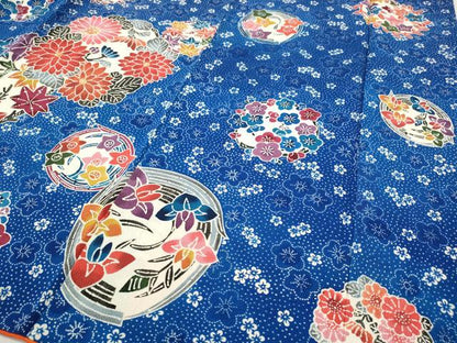 平和屋着物●豪華振袖　型染め　草花丸文　鬼しぼ縮緬　正絹　逸品　CABF3469ut